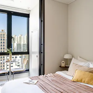 https://urbanstay-47245.busan-hotelsweb.com
